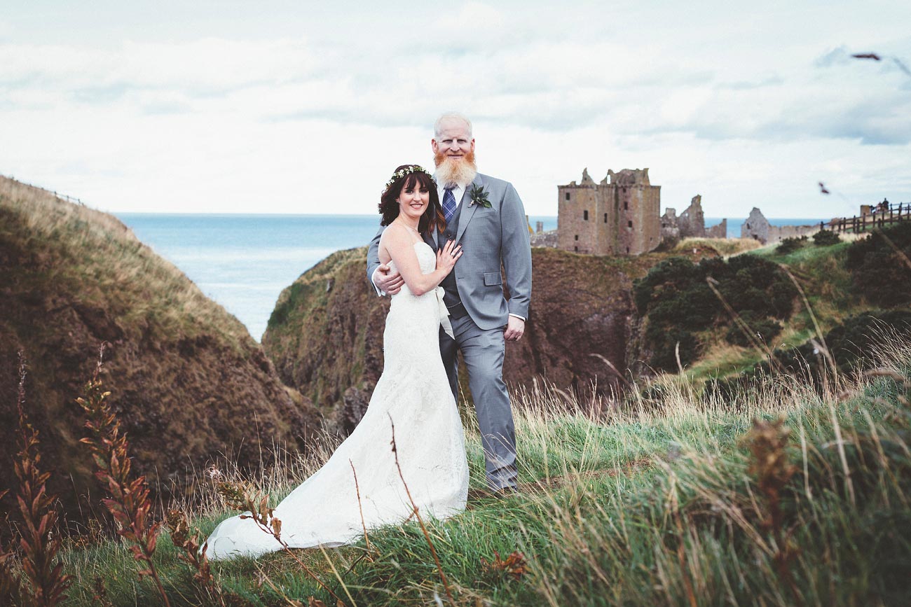dunnottar castle elopement wedding photographer scotland scottish highlands abderdeenshire aj 0037