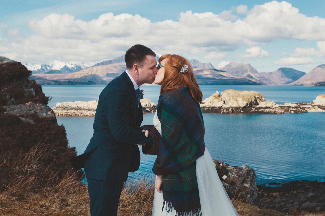 isle of skye elopement wedding photographer scotland dunscaith castle rj 0016
