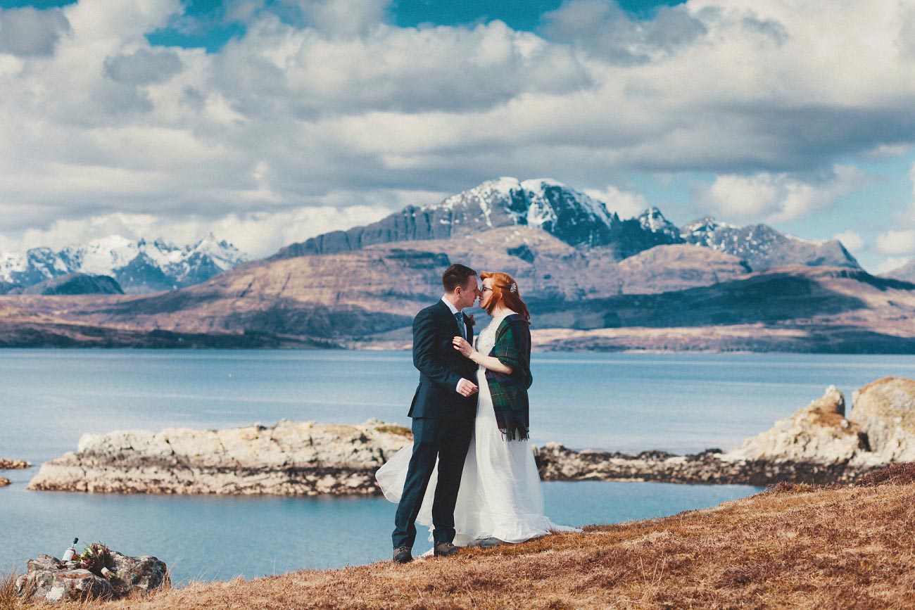 isle of skye elopement wedding photographer scotland dunscaith castle rj 0024 1