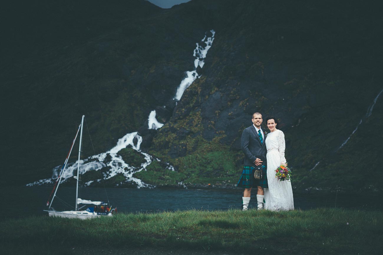 isle of skye wedding photography elopement loch coruisk humanist outdoor weddings scottish highlands 0057
