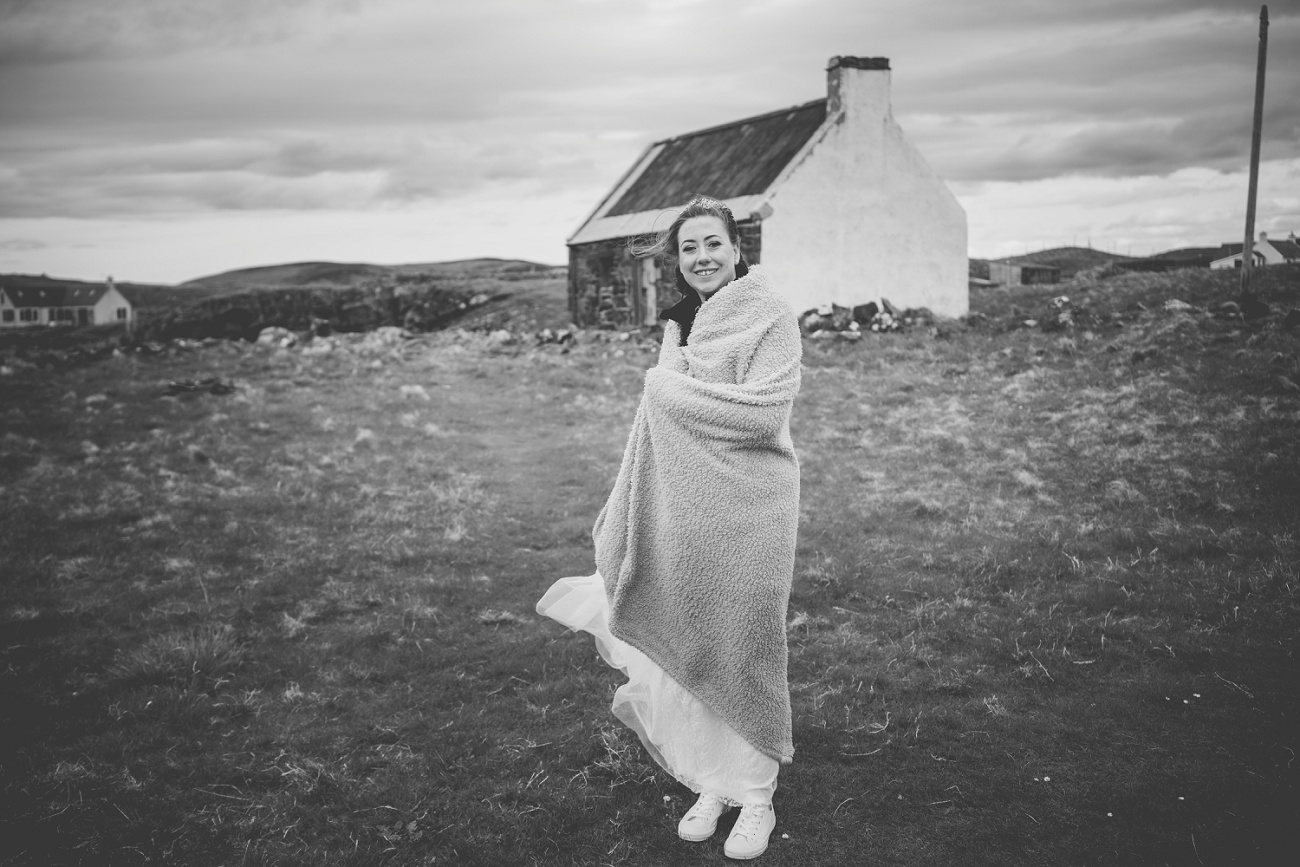 elopement wedding photography scotland clachtoll beach lochinver assynt scottish highlands 0030