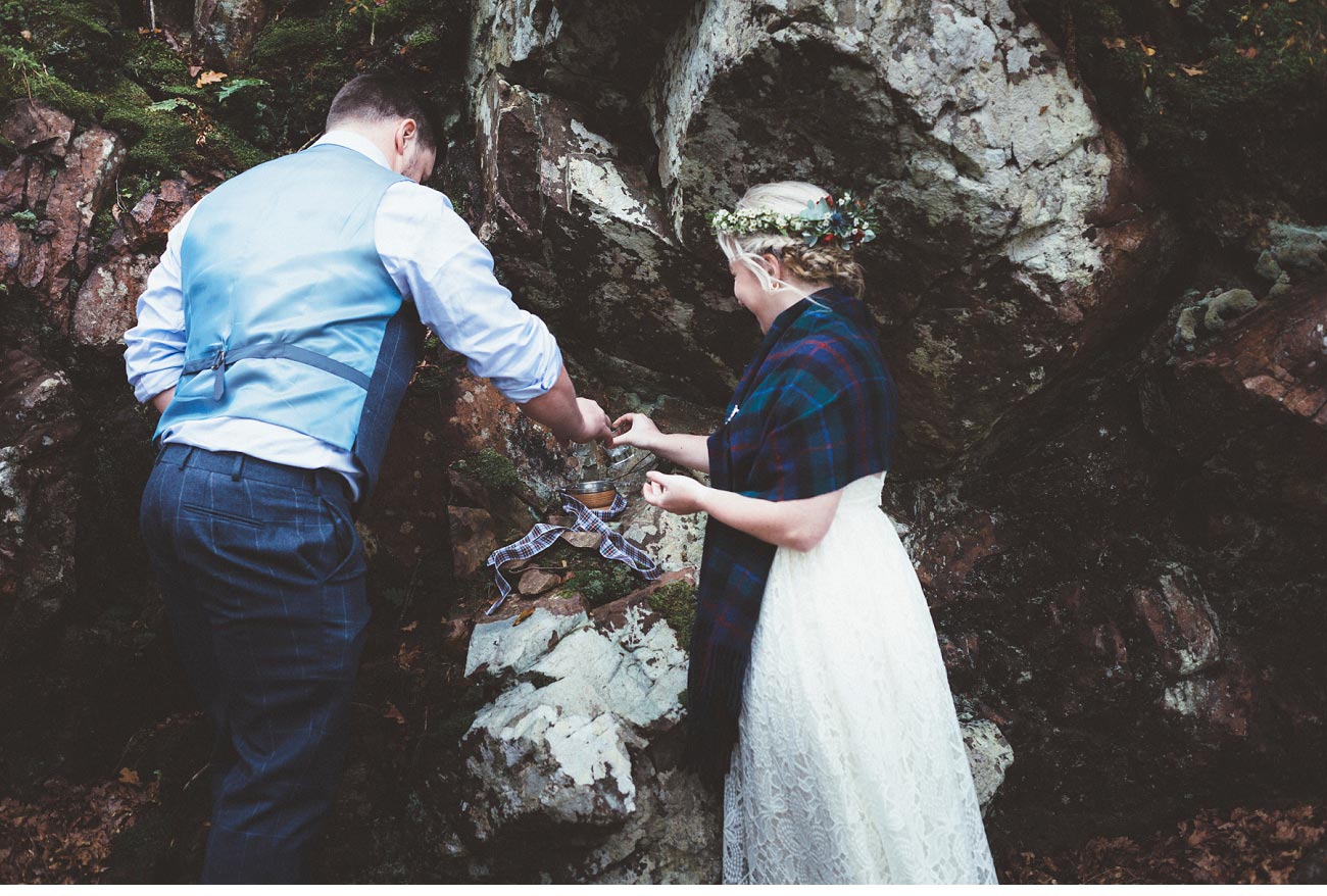 wedding photographer isle of skye elopement photography scottish highlands 0055