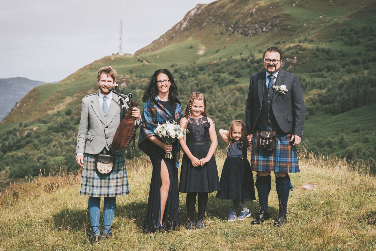 micro wedding highlands of scotland dornie photographer 0025