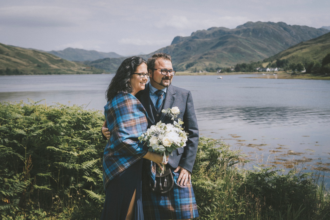 micro wedding highlands of scotland dornie photographer 0035