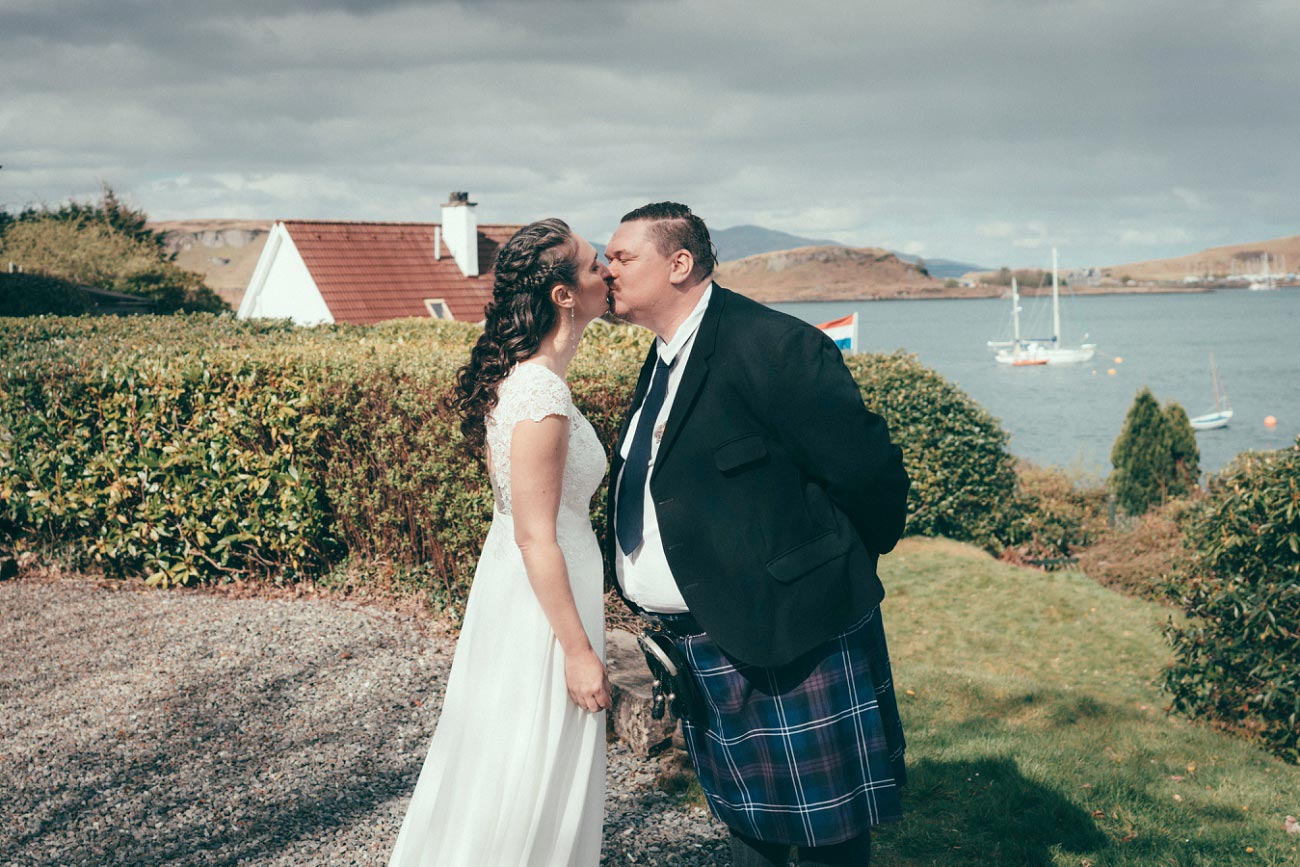 isle of kerrera elopement wedding scotland oban handfast ceremony 0015