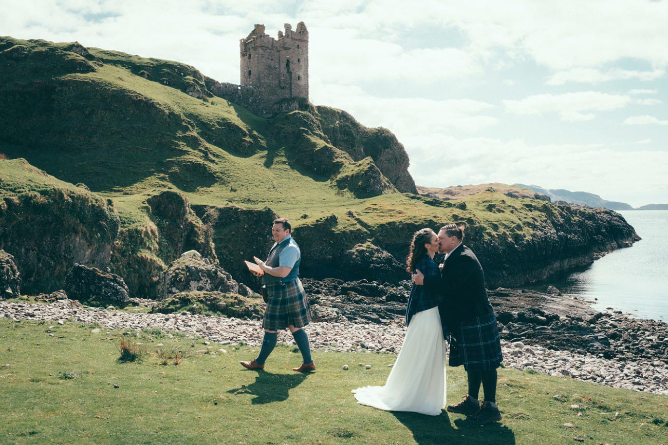 isle of kerrera elopement wedding scotland oban handfast ceremony 0037