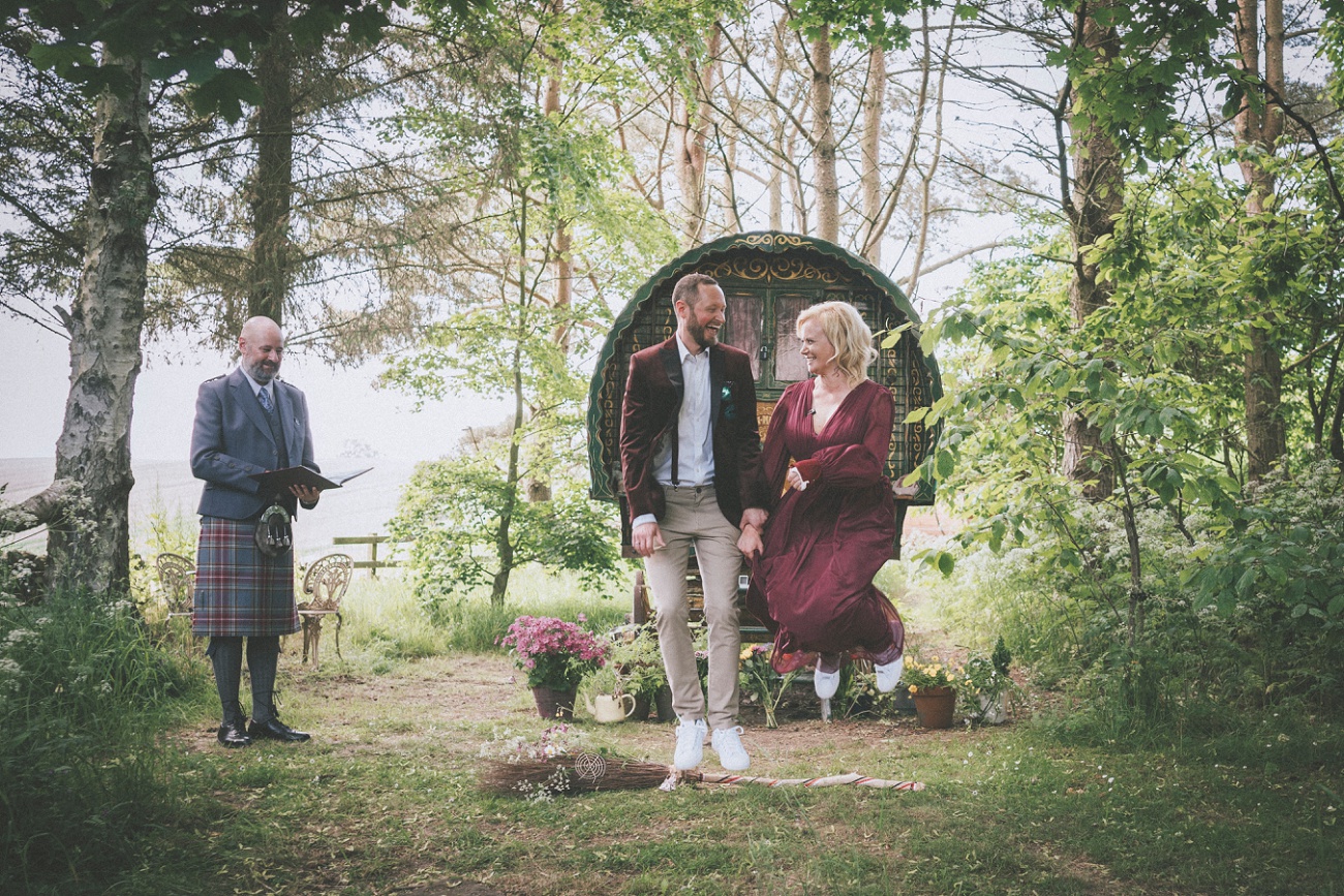 roulotte retreat wedding elopement photography scotland 0016