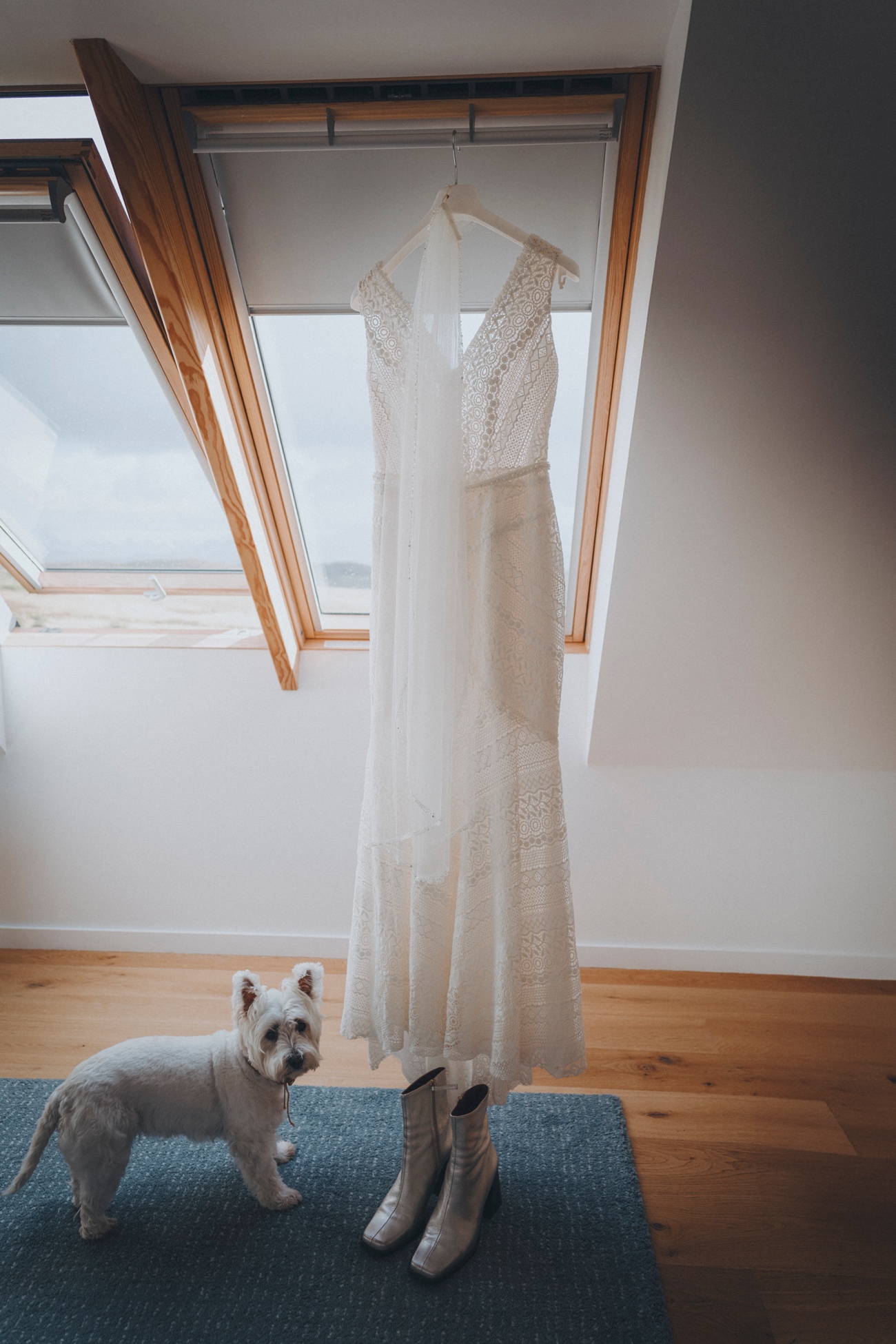 rainy Isle of skye elopement beach wedding 0009