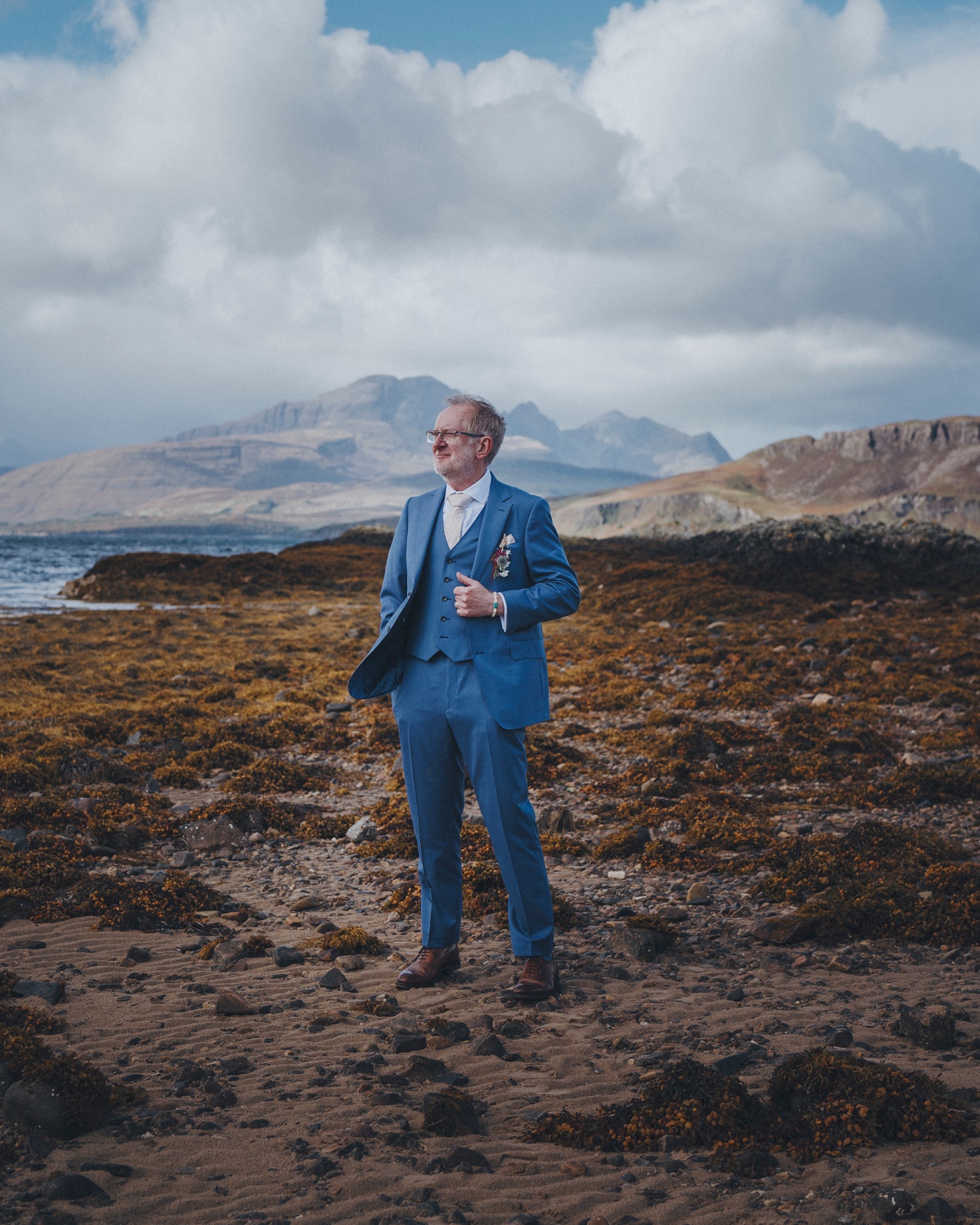 rainy Isle of skye elopement beach wedding 0046