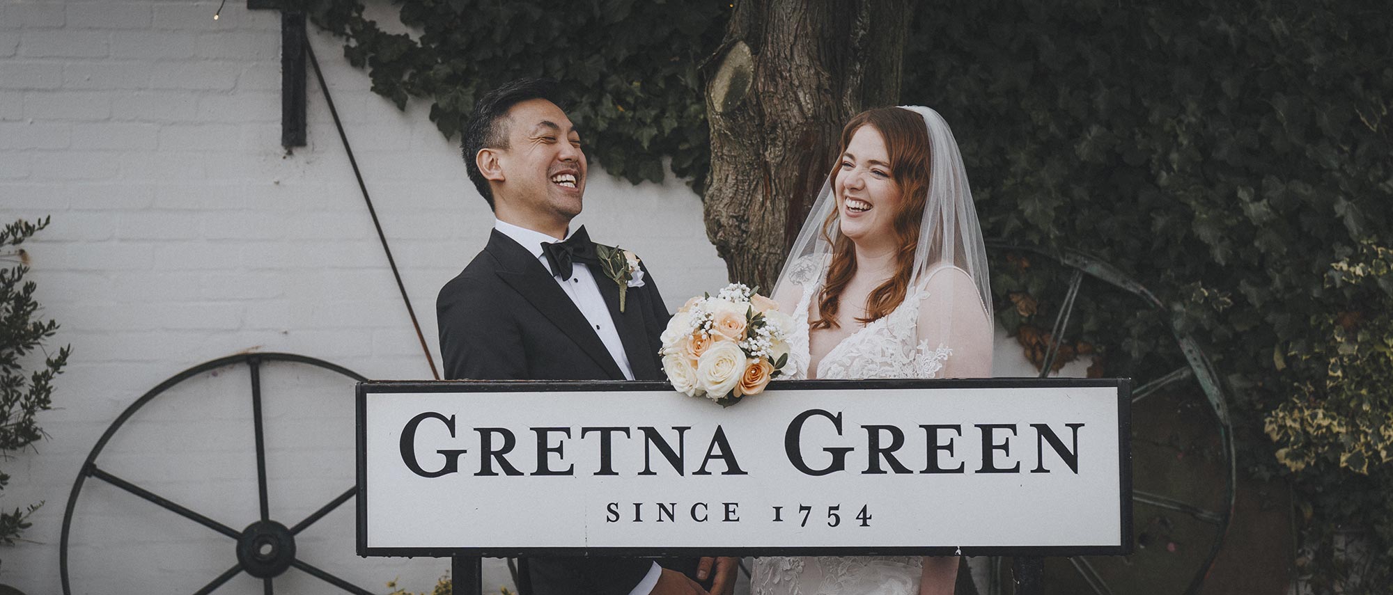 gretna green micro wedding featured