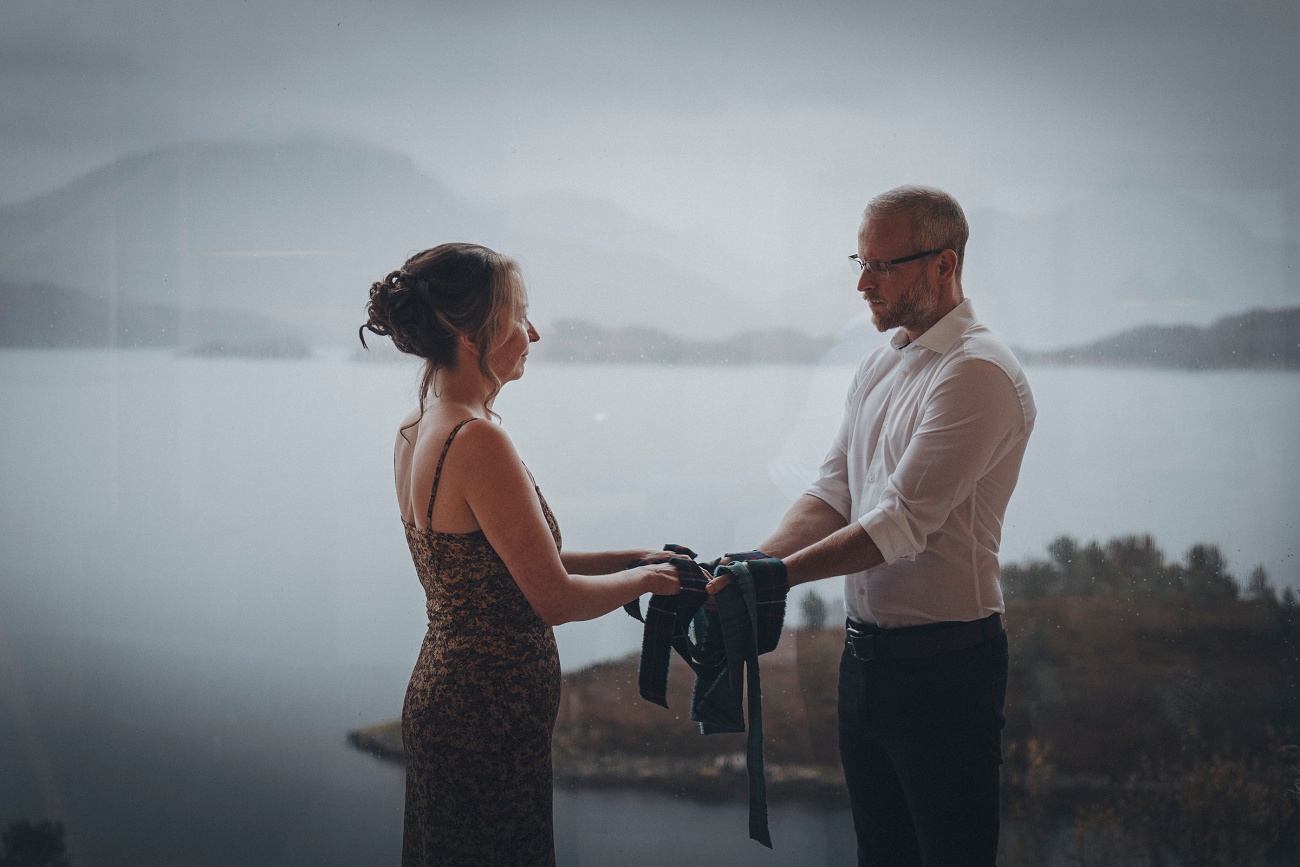 creag na h iolaire loddge torridon wedding photography 0009 Creag na h-Iolaire lodge torridon wedding photography 0009