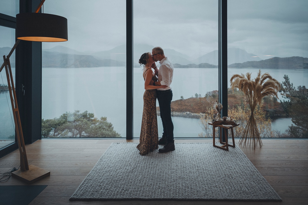 creag na h iolaire loddge torridon wedding photography 0019 Creag na h-Iolaire lodge torridon wedding photography 0019