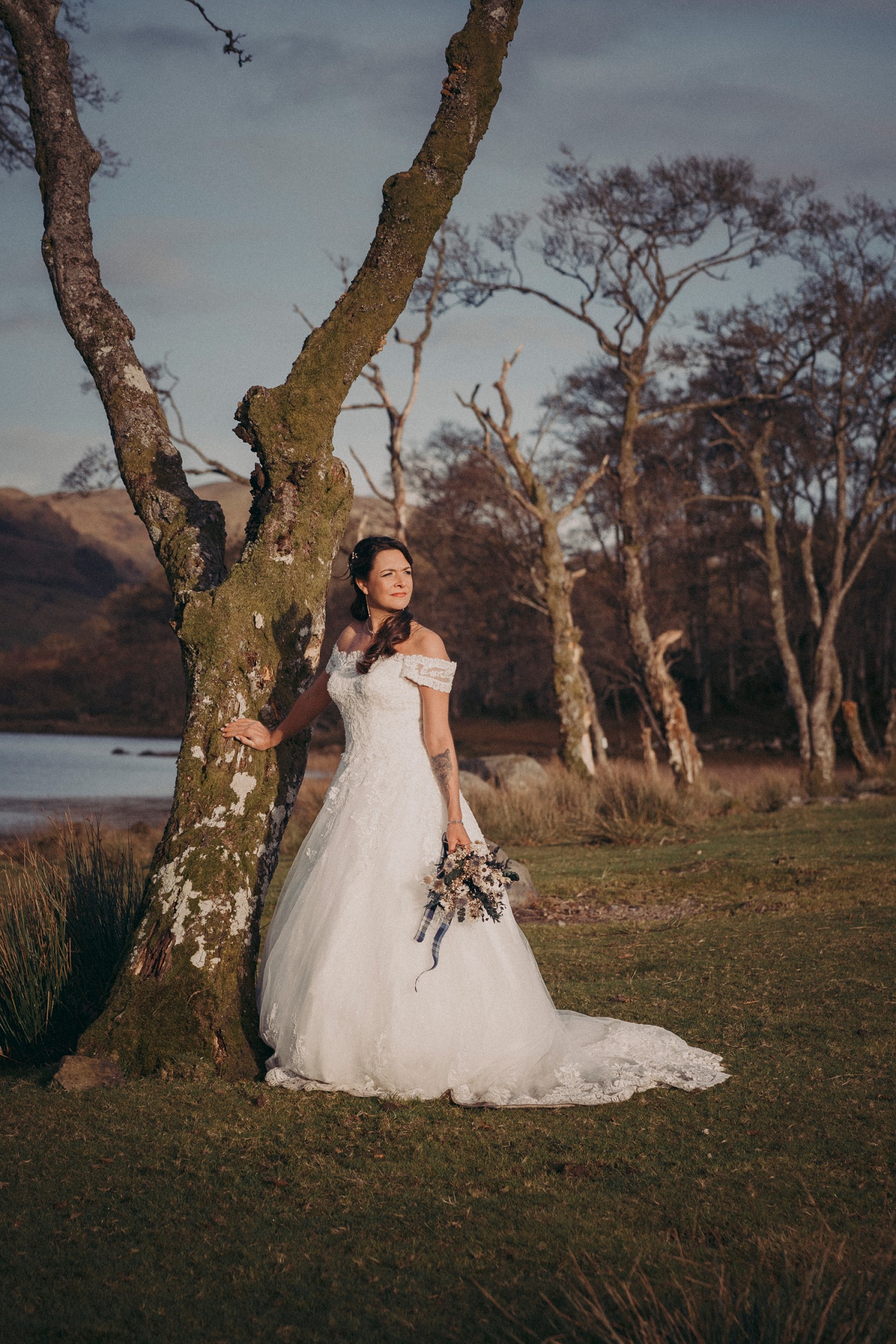 kilchurn castle wedding mc 0021 kilchurn castle wedding mc 0021
