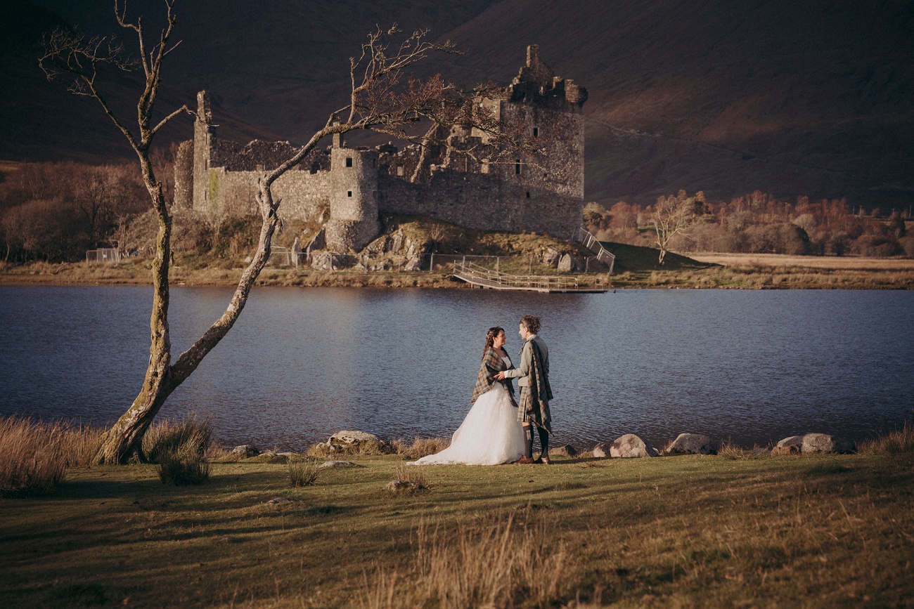kilchurn castle wedding mc 0023 kilchurn castle wedding mc 0023