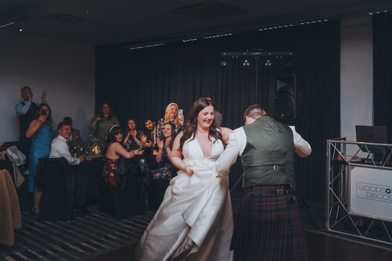 small wedding edinburgh ss 0045