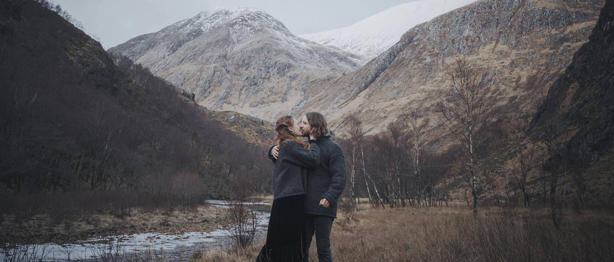 Couples Photoshoots 3 glen nevis couples photoshoot sk featured
